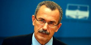Καψής: «Ελπίζω να μην χρειαστεί να αποφασίσουμε» για 13ο-14ο μισθό
