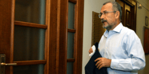 Νέα εστία έντασης δημιουργεί το εμπάργκο της αντιπολίτευσης στην ΔΤ