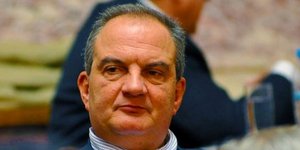 Καραμανλής: Εδώ που φτάσαμε το «ναι» είναι μονόδρομος