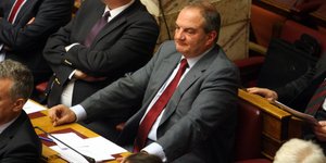 Ο Καραμανλής