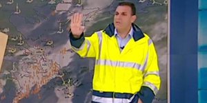 Από την εμφάνιση του Γ.Καραμέρου στην τηλεόραση μετά τις καταστροφές στη Μάνδρα