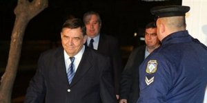Καρατζαφέρης: Δεν θα συμβάλλω στην εξαθλίωση που θα κάψει την Ευρώπη