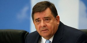 Γιώργος Καρατζαφέρης