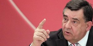 Καρατζαφέρης σε Τσίπρα: Ξεπέζεψε Αλέξη