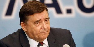 Καρατζαφέρης: Ήρθα να πάρω δύναμη από την γη των προγόνων μου