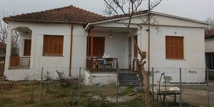 Το σπίτι του 54χρονου στην Καρδίτσα/ Φωτογραφία: trikalanews.gr
