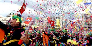 Στον αέρα το καρναβάλι της Πάτρας -Ανησυχούν οι τοπικοί φορείς