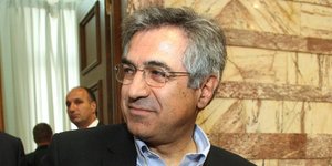 Εισαγγελική έρευνα για τις καταγγελίες Καρχιμάκη κατά του υφυπουργού Μαυραγάνη