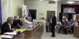 Διατριβή περί... μαλ@@@ς στο δημοτικό συμβούλιο Καστοριάς [βίντεο]