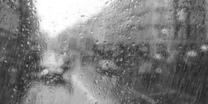 Συννεφιά με τοπικές βροχές και σταδιακή βελτίωση του καιρού από το απόγευμα