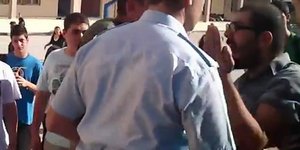 Συμπλοκή αστυνομικών με 15χρονους σε υπό κατάληψη σχολείο [εικόνες]