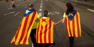 Διαδηλωτές υπέρ της ανεξαρτησίας της Καταλονίας (Φωτογραφία: AP Photo/Francisco Seco)