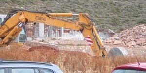 ΣΔΟΕ: Να ανοίξουν λογαριασμοί πολιτικών και επιχειρηματιών για το κάμπινγκ της Ε