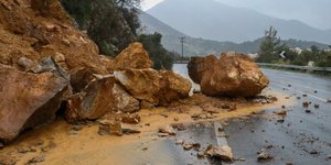 Κατολίσθηση σε δρόμο της Κρήτης (Φωτο αρχείου: Eurokinissi) 
