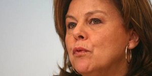 Κατσέλη: Λάθος φάρμακο η μείωση μισθών και συντάξεων
