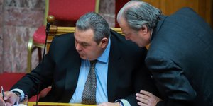 Ο Πάνος Καμμένος και ο Κώστας Κατσίκης / Φωτογραφία: EUROKINISSI/ΓΙΩΡΓΟΣ ΚΟΝΤΑΡΙΝΗΣ