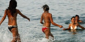 Aνεβαίνει η θερμοκρασία την Τρίτη - Τους 35 βαθμούς θα αγγίξει ο υδράργυρος στα
