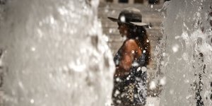 Ερχονται αφόρητη ζέστη και σκόνη από την Αφρική / Φωτογραφία: EUROKINISSI/ΤΑΤΙΑΝΑ ΜΠΟΛΑΡΗ