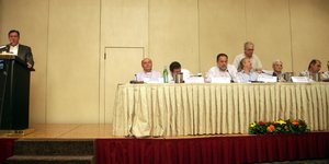Δήμαρχοι: Θα παραιτηθούμε αν δεν μας ακούσει ο Σαμαράς – Κλείνουν 3 ημέρες τους