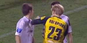 Γκολκίπερ έριξε μπουνιά στο πρόσωπο αντίπαλου μέσου [βίντεο]