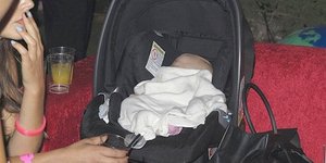 Γνωστός ηθοποιός πήρε την 3 μηνών κόρη του σε… πάρτι του Playboy! [εικόνες]