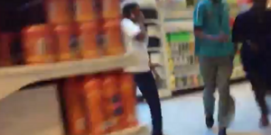 Συγκλονιστικές εικόνες: πανικόβλητοι οι όμηροι τρέχουν να γλιτώσουν από τα πυρά 