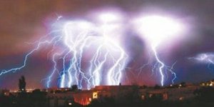 Ο θεός Δίας αγρίεψε και γέμισε με κεραυνούς τον ουρανό στο Νέο Μεξικό!