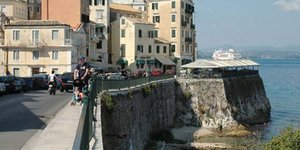 Με το κόλπο του δράκου της Πάρου προσπαθεί να γλιτώσει ο Αφγανός της Κέρκυρας -Λ