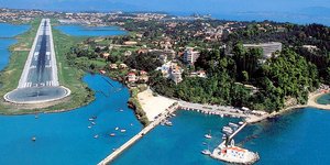 Οι πλούσιοι πηγαίνουν διακοπές στην Côte d'Azur και αγοράζουν εξοχικά στην Κέρκυ