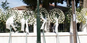 Αχαιός βουλευτής έφυγε από κηδεία για να γλιτώσει από τους συγγενείς