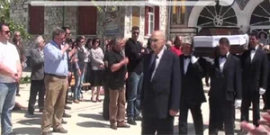 Πέταξαν το στεφάνι του Καρτάλη στην κηδεία του προέδρου των Επαγγελματιών Βόλου 