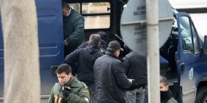 Υποδοχή ηρώων στους Αστυνομικούς εμπλεκόμενους στο κύκλωμα ναρκωτικών