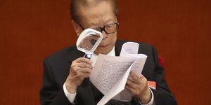 Οι Κινέζοι δεν πίστευαν ότι ο πρώην πρόεδρός τους ζει ακόμη (Φωτογραφία: AP/ Mark Schiefelbein)