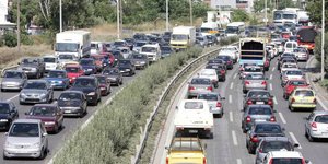 Φωτογραφία: Eurokinissi- Κυκλοφοριακό στον περιφεριακό δρόμο Θεσσαλονίκης 