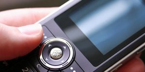 Μεγάλη απάτη με προπληρωμένες κάρτες κινητής τηλεφωνίας