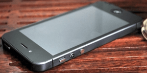 Πριν βγει στην αγορά το iPhone 5 οι Κινέζοι πρόλαβαν και κυκλοφόρησαν την «μαϊμο