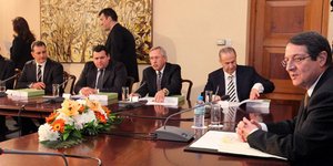 Παραιτήθηκε ο Σαρρής στην Κύπρο - Ερχεται ο ανασχηματισμός - Ολα τα ονόματα