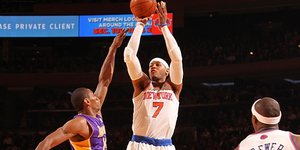 Προελαύνουν οι Νικς – Ανάγκασαν τους Λέικερς σε νέα ήττα [βίντεο]