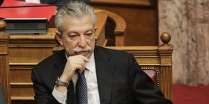 Σταύρος Κοντονής