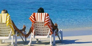 Παρατείνεται μέχρι την Τρίτη η ηλεκτρονική υποβολή αιτήσεων για τον κοινωνικό το