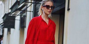 Mια fashion blogger ποζάρει στο φακό/ Φωτογραφία: Instagram @jeong_ilkwon