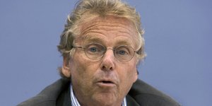 Κον-Μπεντίτ: «Ενα τετ-ατ-τετ Ολάντ Μέρκελ δεν μπορεί να σώσει την Ευρώπη»