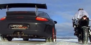 Απίστευτη κόντρα μεταξύ Porsche GT3 RS και Υamaha WRF 450 [βίντεο]