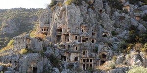 Νεκρόπολη Μύρα