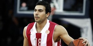 Απίθανο τρίποντο του Σλούκα στο παιχνίδι με την Γαλατασαράι [βίντεο]