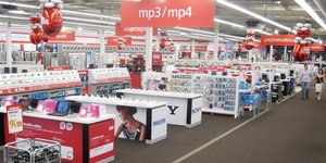 Η Dixons-Κωτσόβολος προετοιμάζεται για την έξοδο από το ευρώ