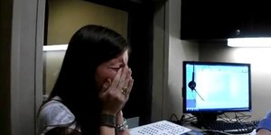 Άκουσε τη φωνή της για πρώτη φορά μετά από 29 χρόνια [βίντεο]