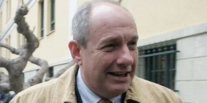 Τέρενς Κουίκ: Παπανδρέου και Βενιζέλος έχουν ευθυνες για τη λίστα Λαγκάρντ