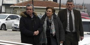 Οι γονείς του Δημήτρη Κούκλατζη (Φωτογραφία: AP/ Ergin Yildiz)