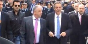 Αποδοκίμασαν τον υφυπουργό Εσωτερικών